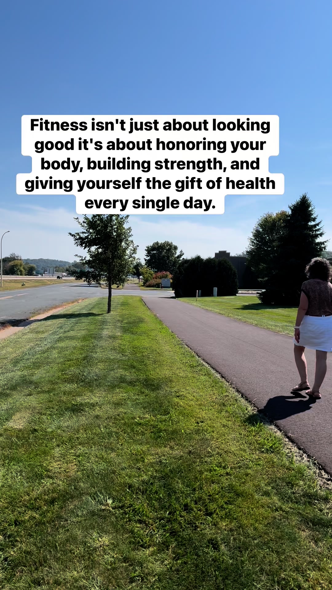 The sunshine felt too good not to take a walk today  Even when I’m dealing with a migraine, I’ve learned that gentle movement can still be a way of honoring my body. For me, fitness isn’t about chasing a certain size or “perfect” body.  It’s about building strength for the life I want to live — stronger, longer, and with more joy. Every step is a gift to my future self.  What’s one way you can honor your body today? #MidlifeWellness #migrainewarrior #VitaminDBoost